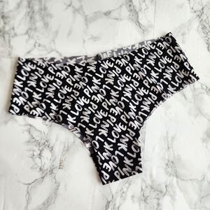 PINK VS NO-SHOW CHEEKSTER PANTY S